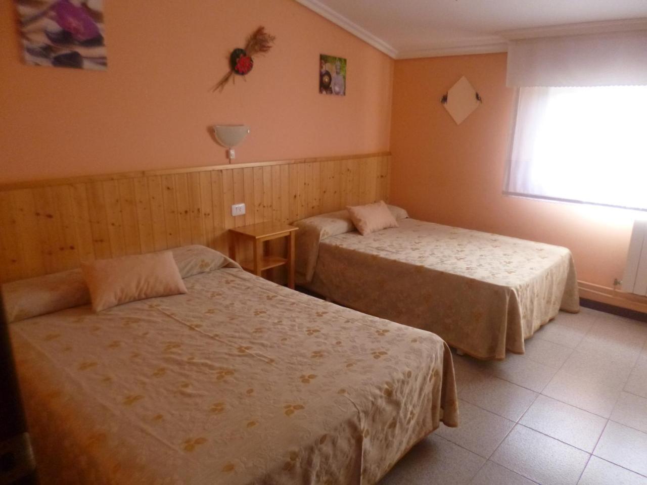 מלון Nigrán Hostal Alce מראה חיצוני תמונה
